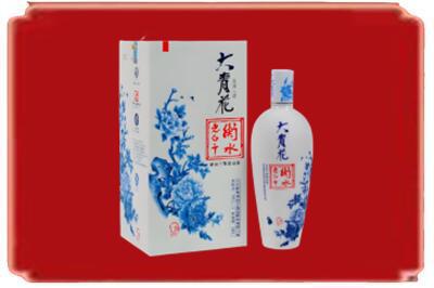 伊犁和布克赛尔县烟酒回收大青花老白干.jpg